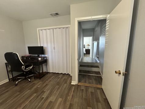 522 Marquette Drive San Antonio TX 78228
