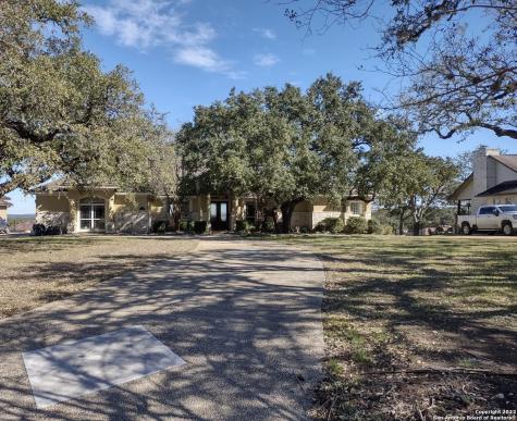 22210 Via Posada Drive Garden Ridge TX 78266