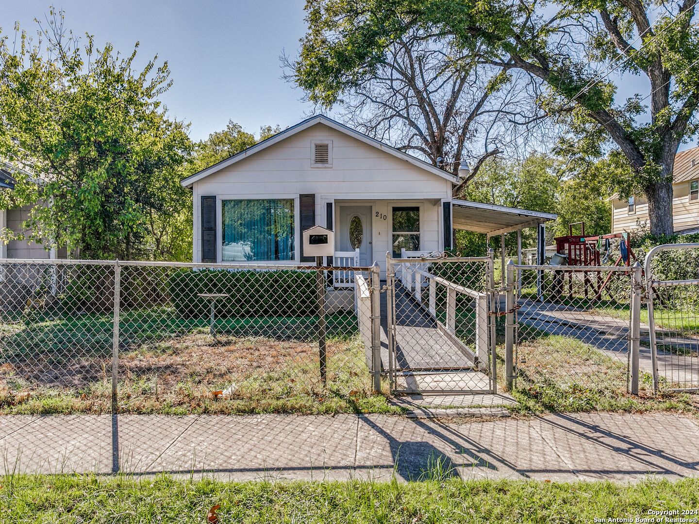 210 Groveton Street San Antonio TX 78210