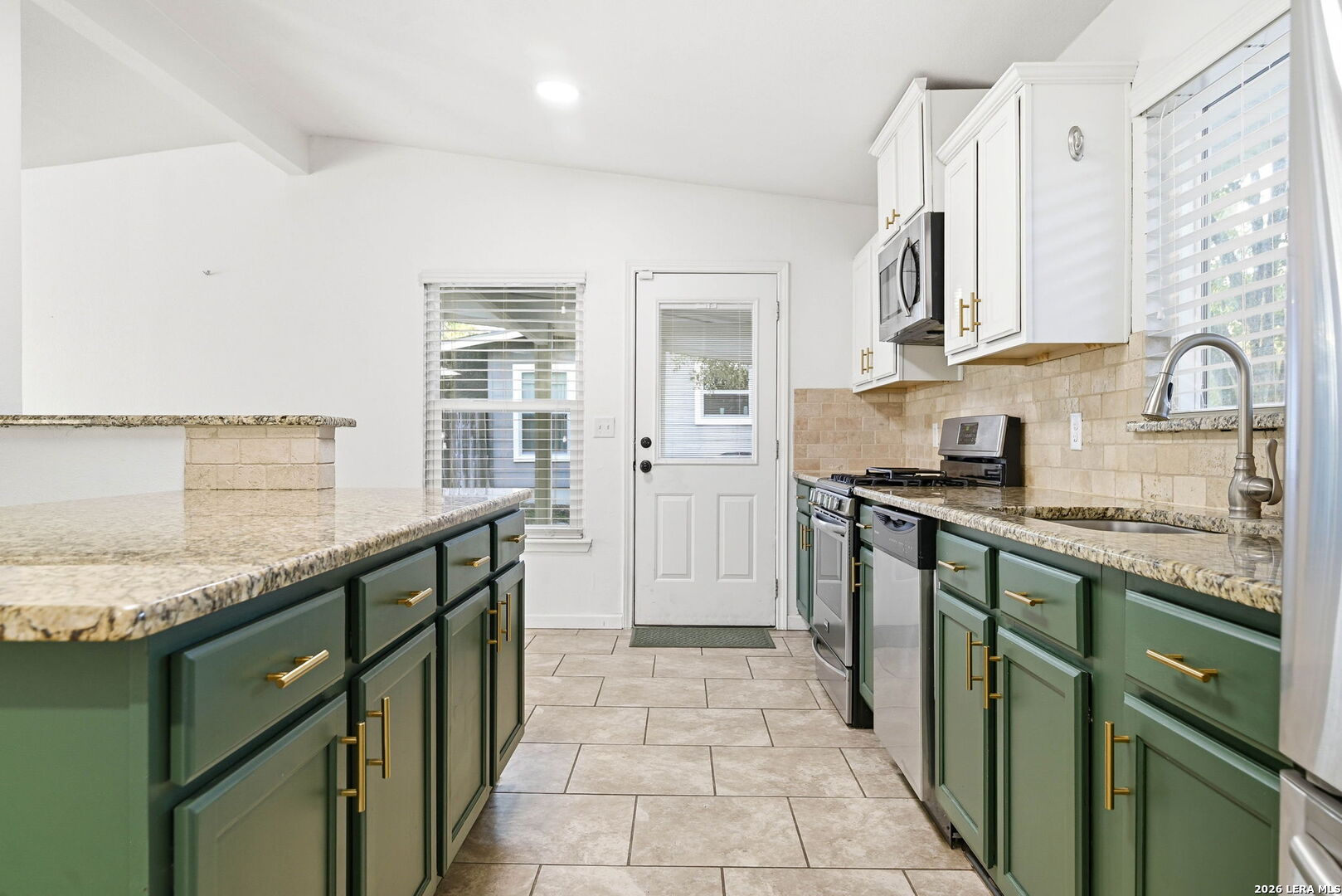 2822 Knight Robin Drive San Antonio TX 78209