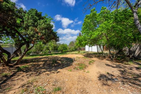 1310 Carol Ann Drive Kerrville TX 78028