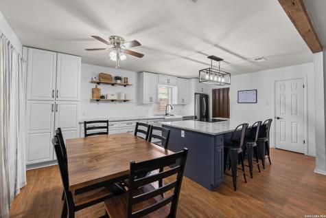 1310 Carol Ann Drive Kerrville TX 78028