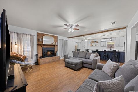 1310 Carol Ann Drive Kerrville TX 78028
