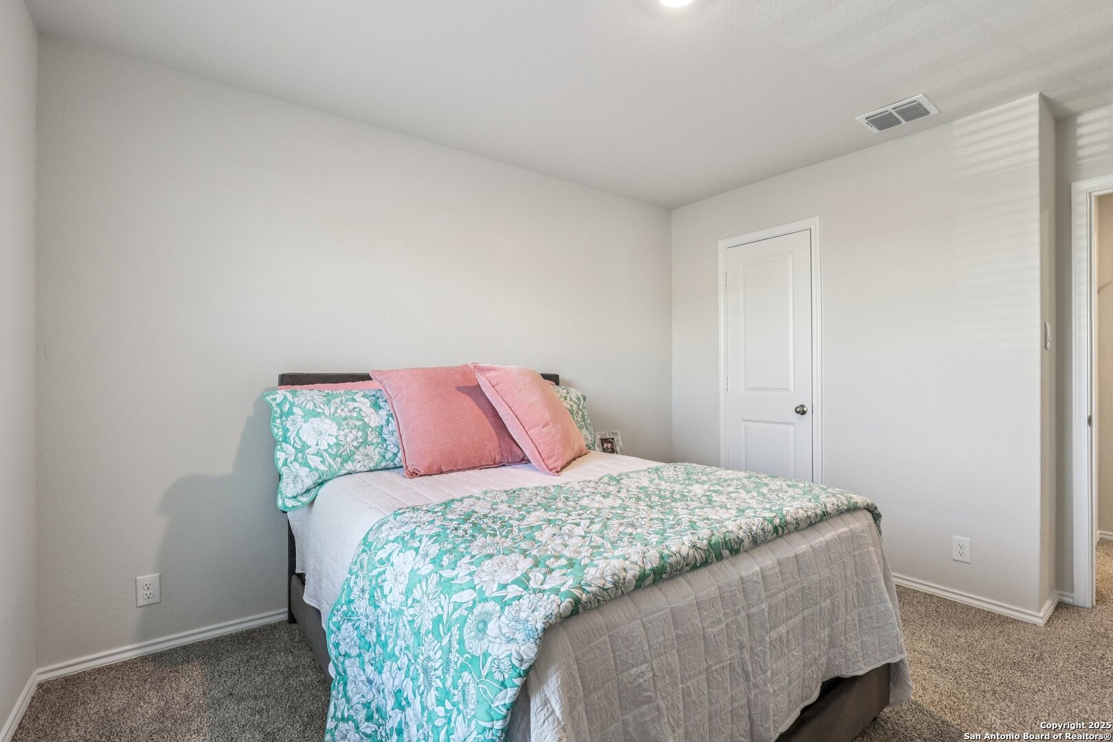 116 Middle Green Floresville TX 78114