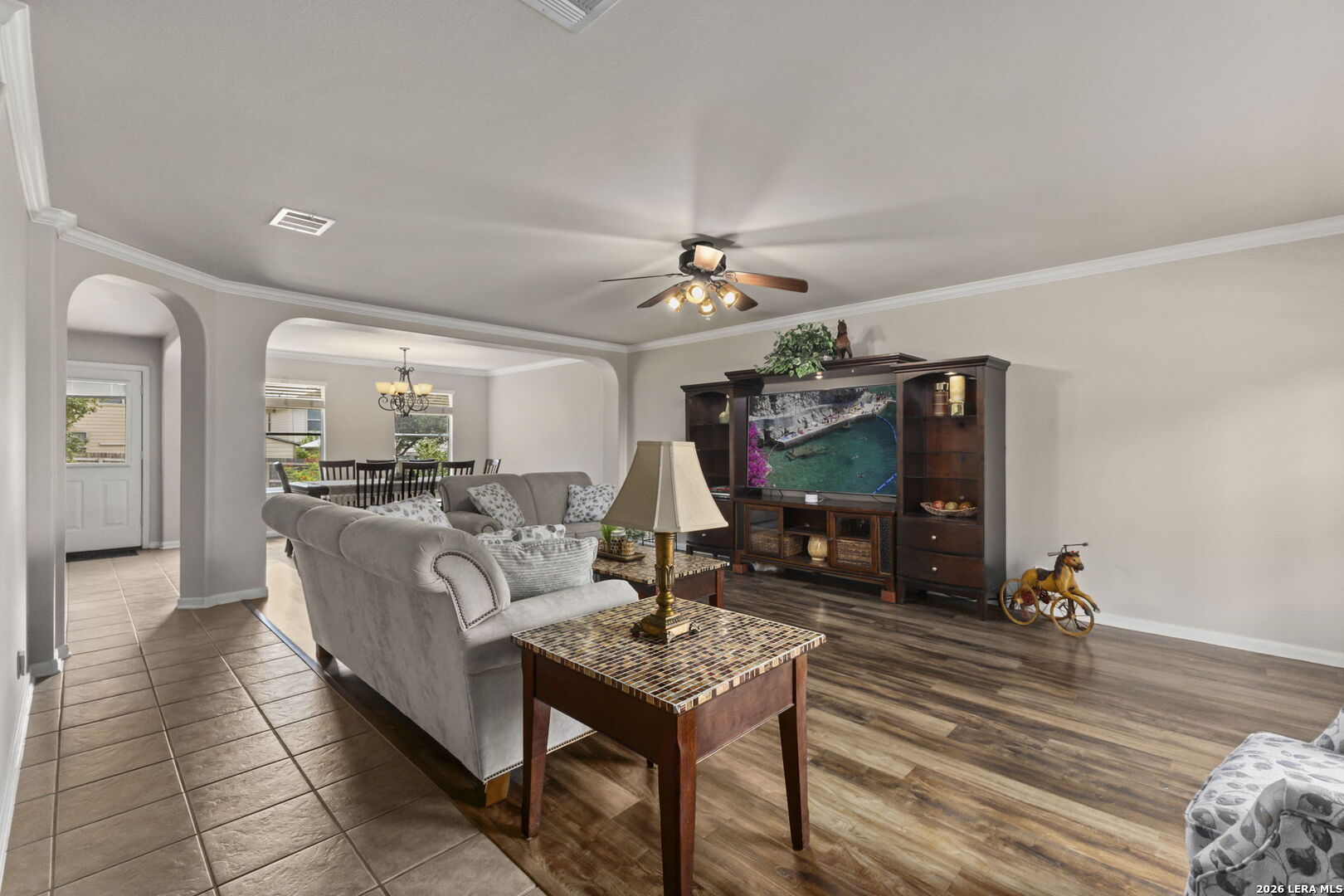 1015 Magnolia Bend San Antonio TX 78251