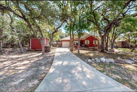 1118 Lonesome Canyon Lake TX 78133