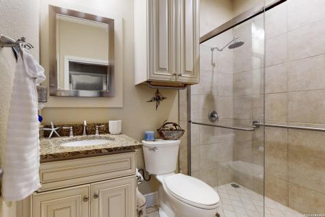 1118 Lonesome Canyon Lake TX 78133