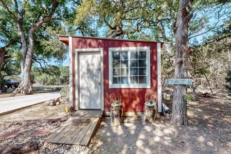 1118 Lonesome Canyon Lake TX 78133