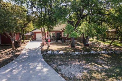 1118 Lonesome Canyon Lake TX 78133