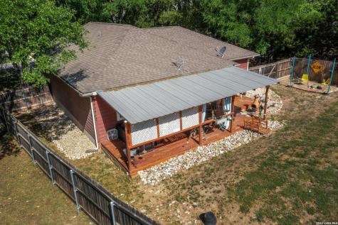 1118 Lonesome Canyon Lake TX 78133