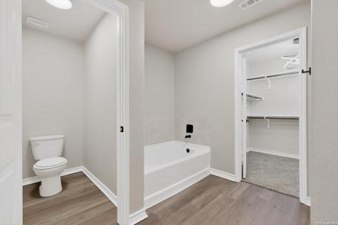 5506 Toledo Breeze San Antonio TX 78222