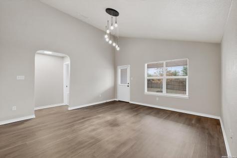 5506 Toledo Breeze San Antonio TX 78222