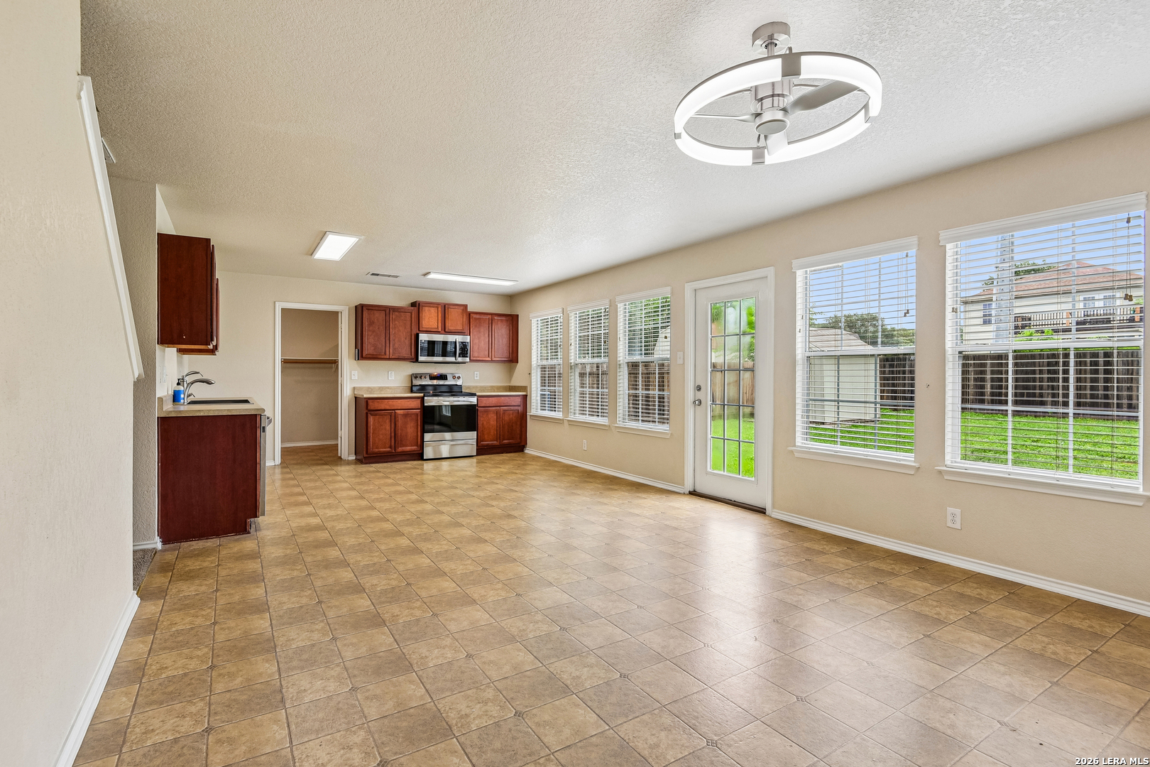 11135 Andover Peak San Antonio TX 78254