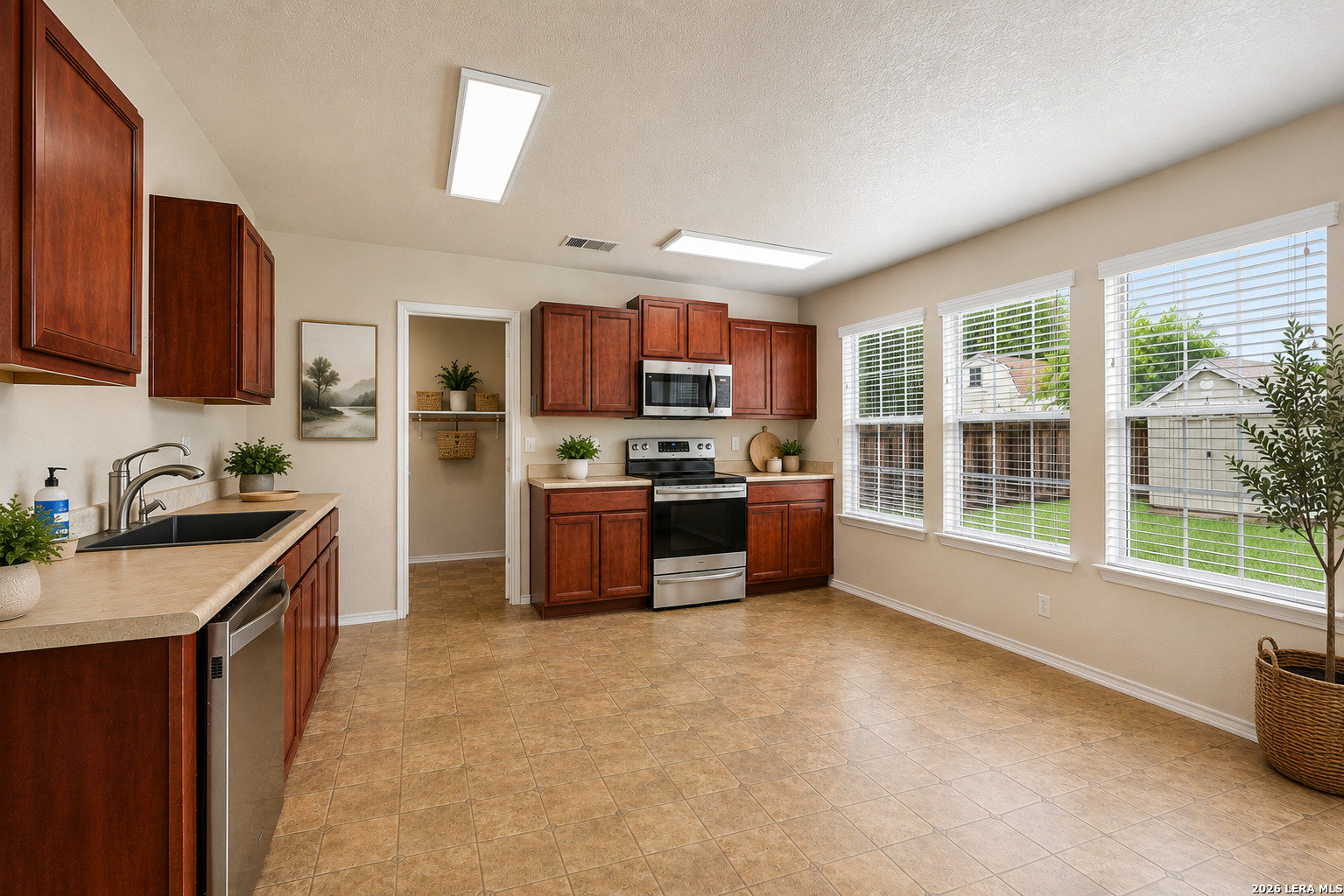 11135 Andover Peak San Antonio TX 78254