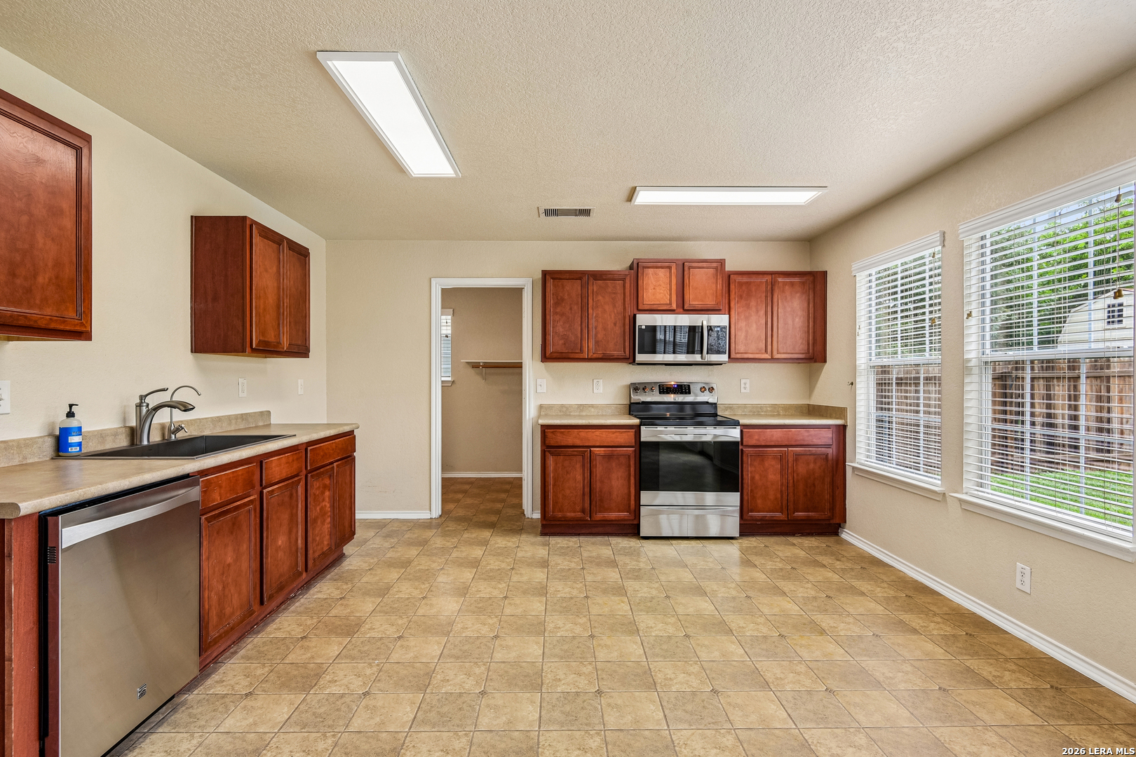 11135 Andover Peak San Antonio TX 78254