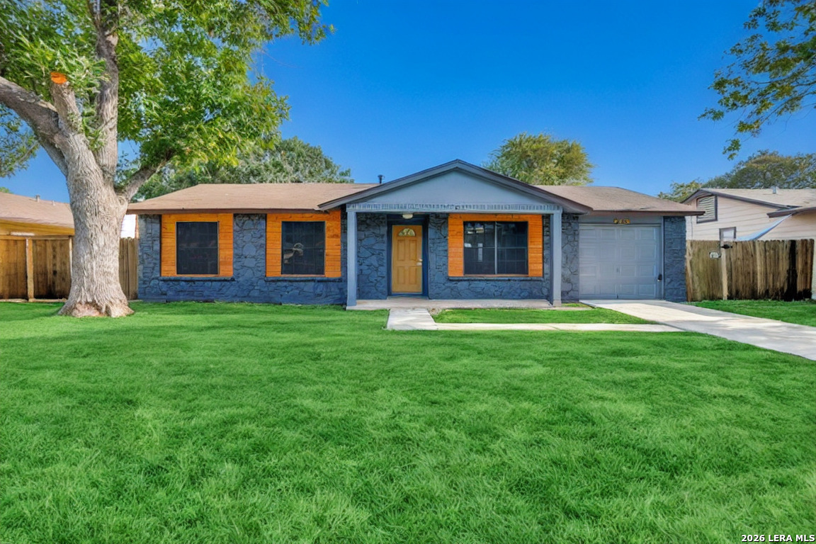 9506 Cliff Way Street San Antonio TX 78250