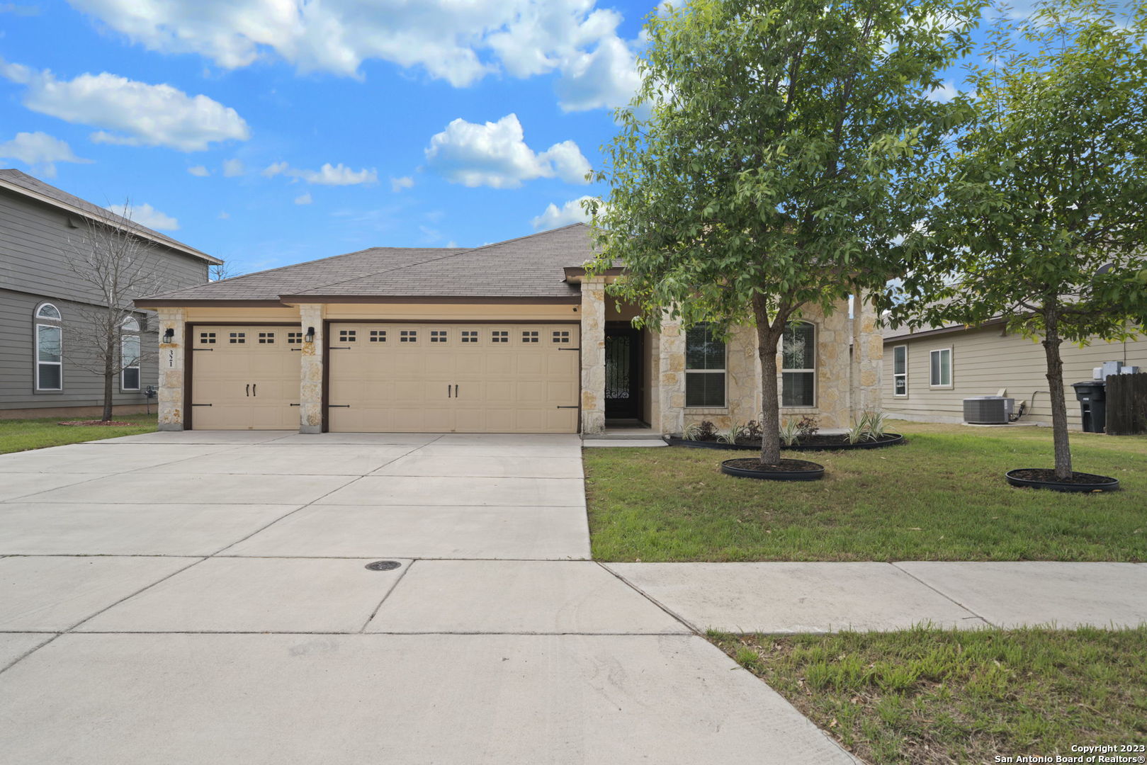 321 Oak Creek Way New Braunfels TX 78130