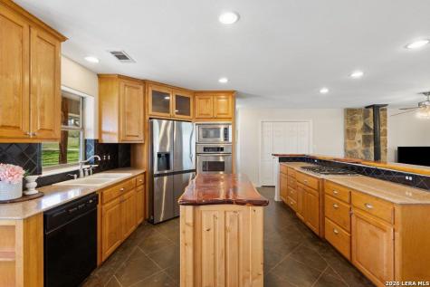 434 W Turner Court Johnson City TX 78636