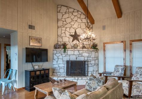 50 Indian Paintbrush Trail Concan TX 78838
