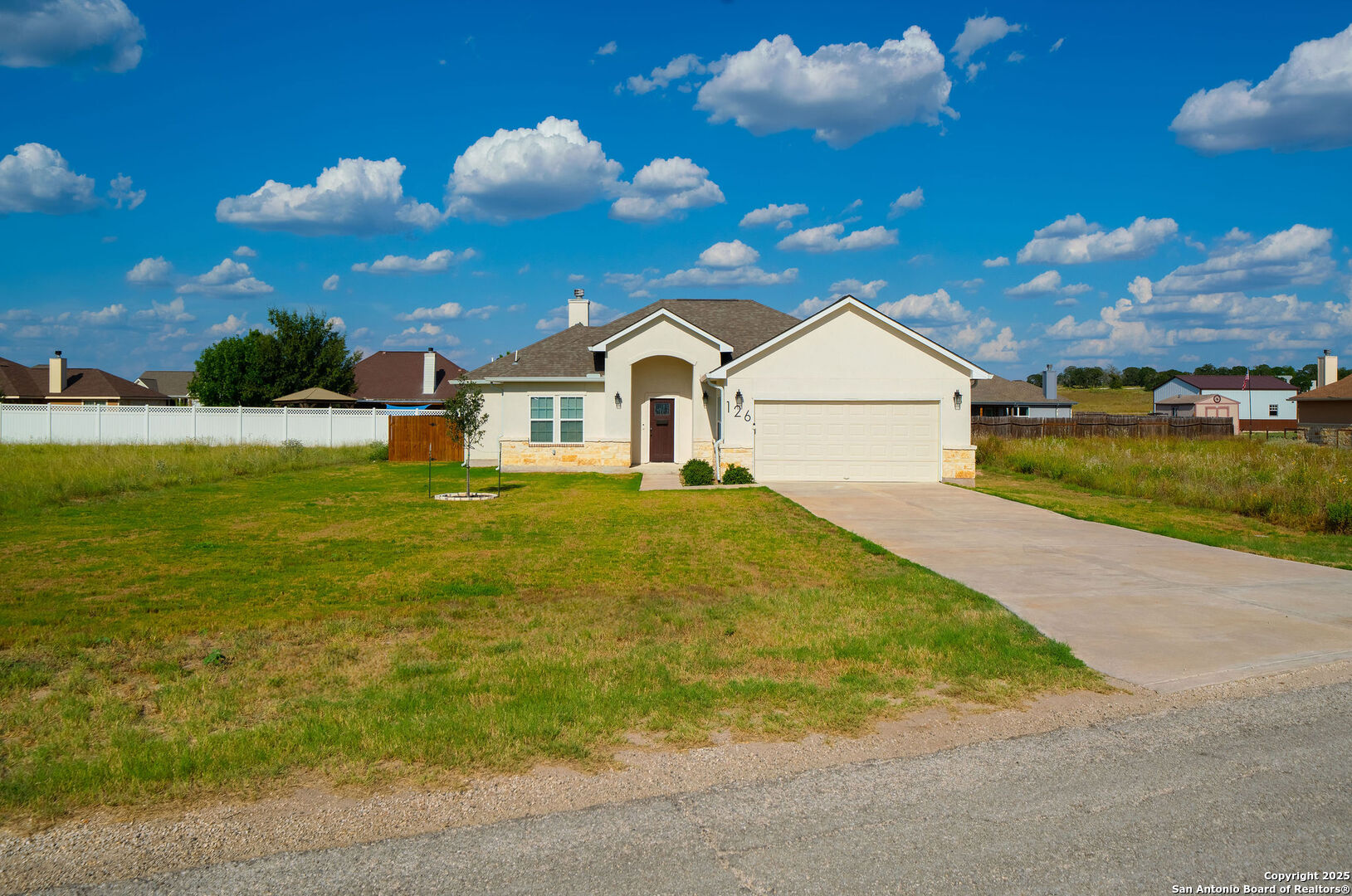 126 Merion Lane La Vernia TX 78121