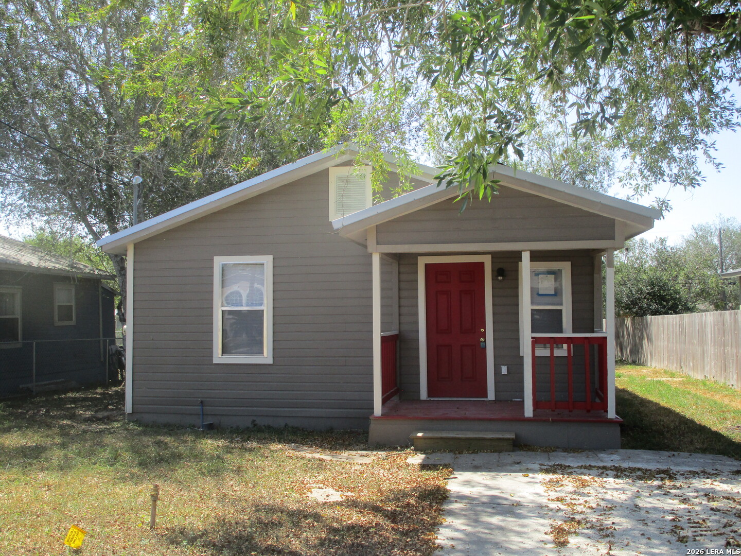 506 E Sarah Street Beeville TX 78102