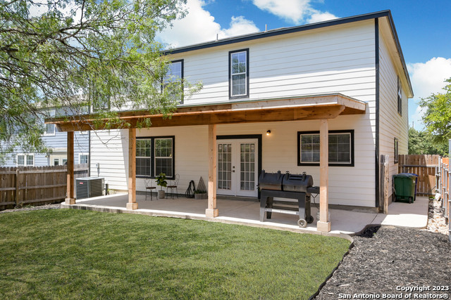 422 Redbud Trace San Antonio TX 78245