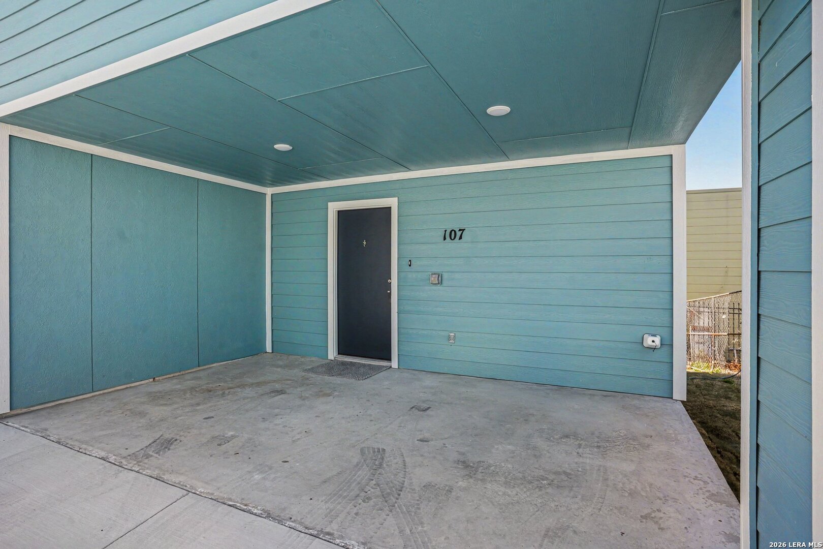 310 W Evergreen Street #107 San Antonio TX 78212