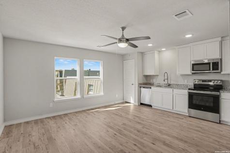310 W Evergreen Street #107 San Antonio TX 78212