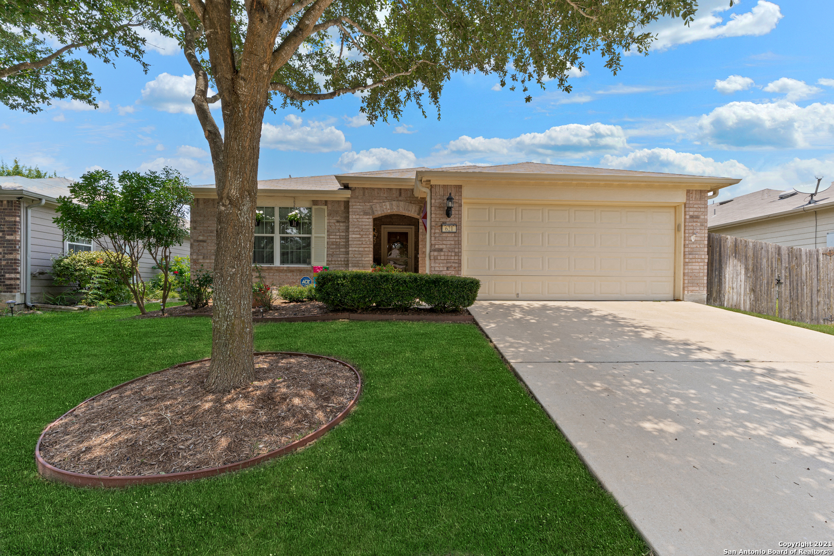 621 Planters Pass Schertz TX 78154