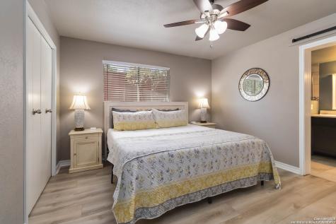 1447 Springwater Canyon Lake TX 78133