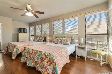 1447 Springwater Canyon Lake TX 78133