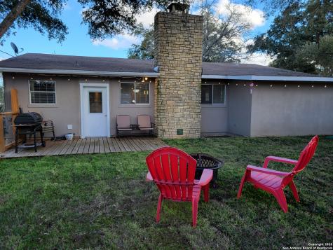 1447 Springwater Canyon Lake TX 78133