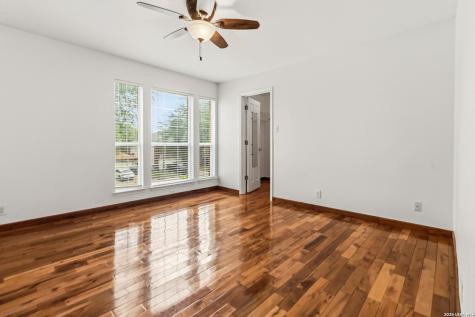 5110 Stormy Breeze San Antonio TX 78247