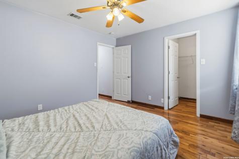 5110 Stormy Breeze San Antonio TX 78247