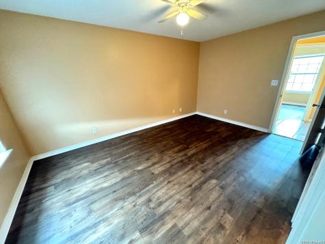 9140 Timber Path #905 San Antonio TX 78250
