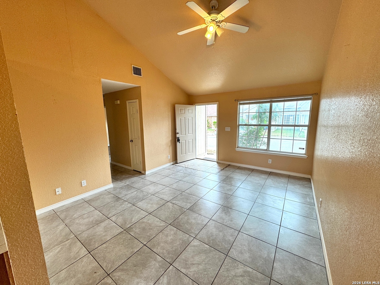 9140 Timber Path #905 San Antonio TX 78250