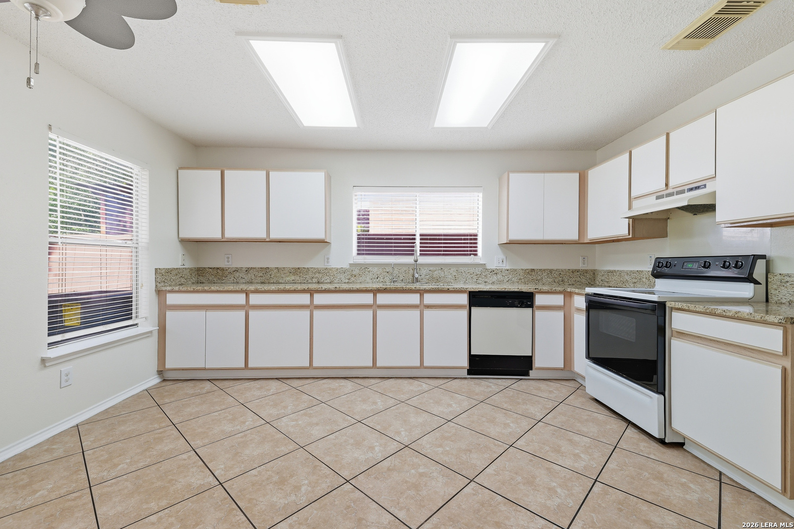 10511 Dugas Drive San Antonio TX 78245