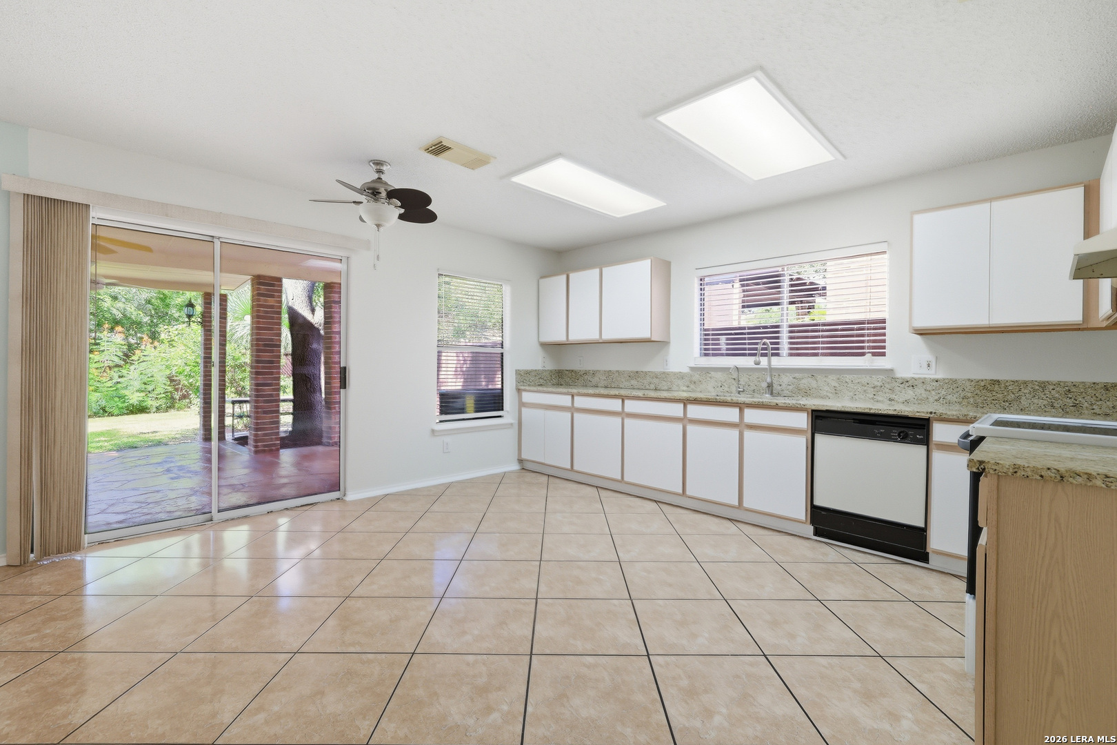 10511 Dugas Drive San Antonio TX 78245