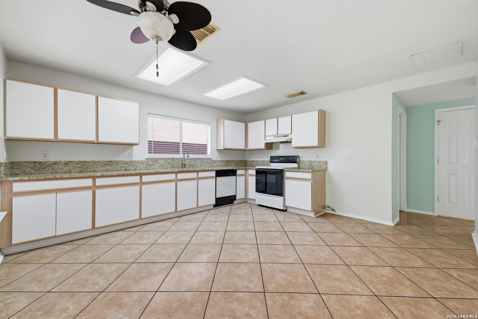 10511 Dugas Drive San Antonio TX 78245