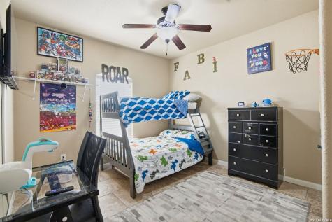 109 Bucks Lane La Vernia TX 78121