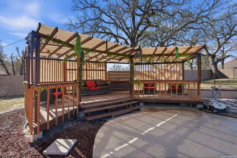 109 Bucks Lane La Vernia TX 78121