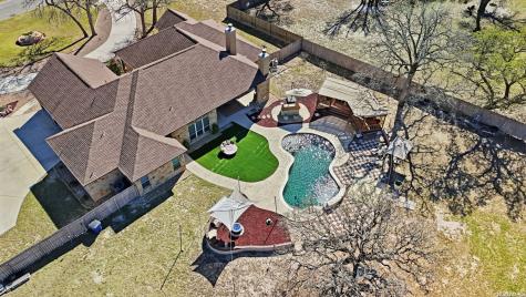 109 Bucks Lane La Vernia TX 78121