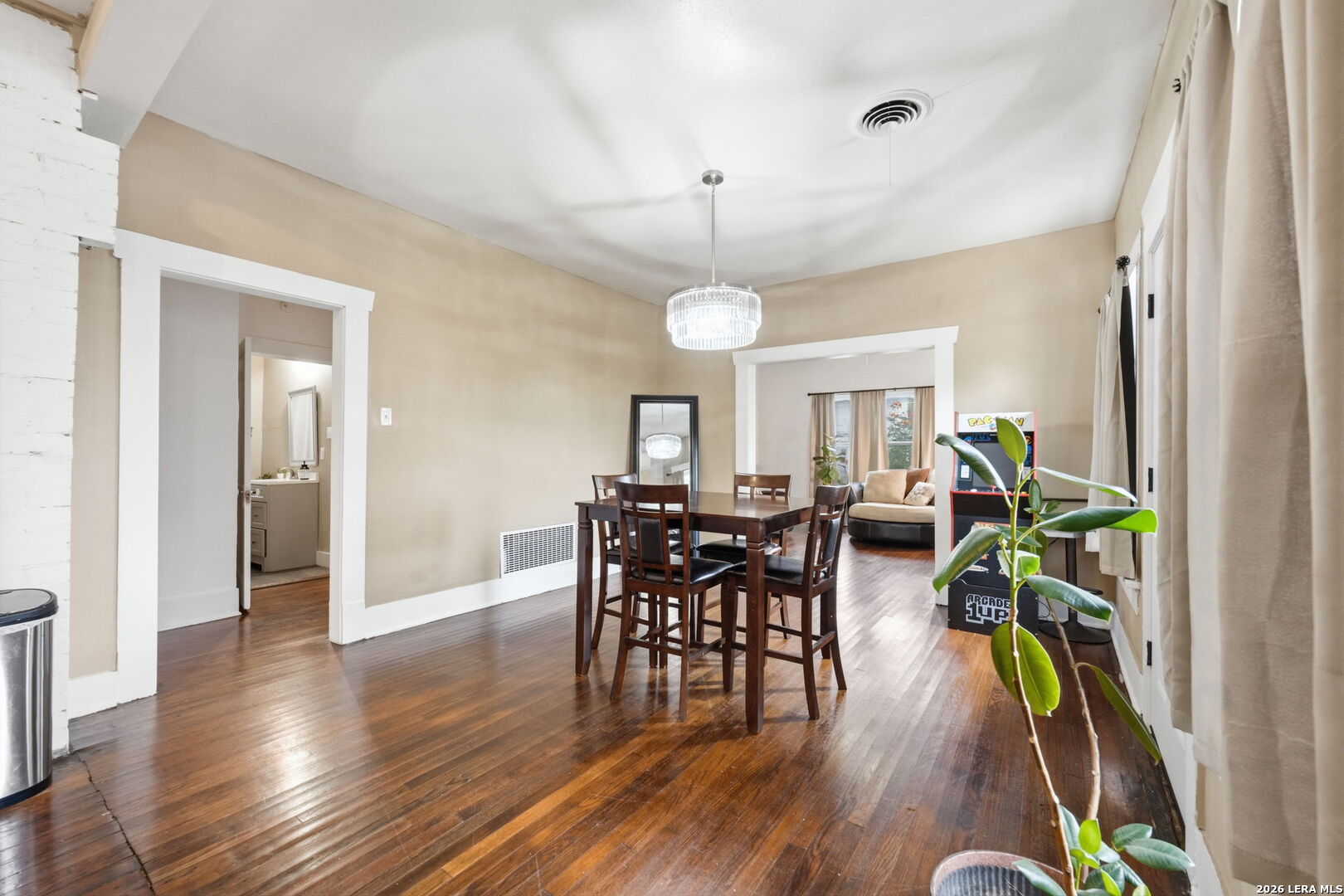 701 Rigsby Avenue San Antonio TX 78210