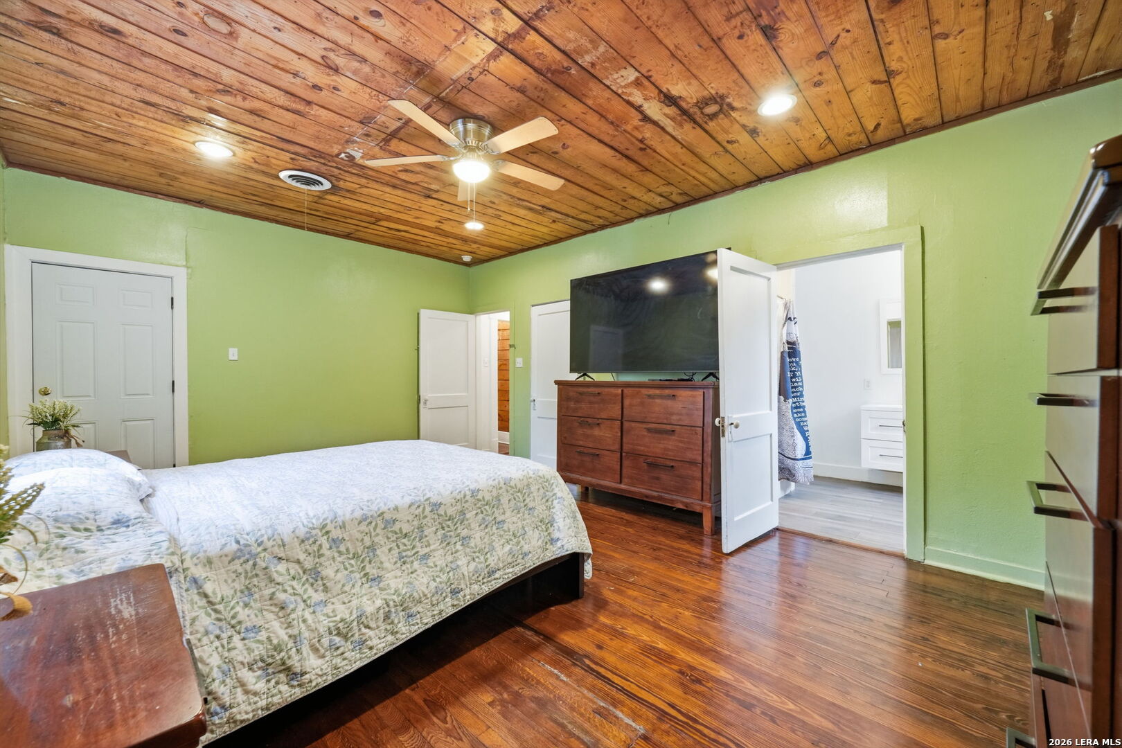 701 Rigsby Avenue San Antonio TX 78210