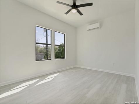 151 Vine Street San Antonio TX 78210