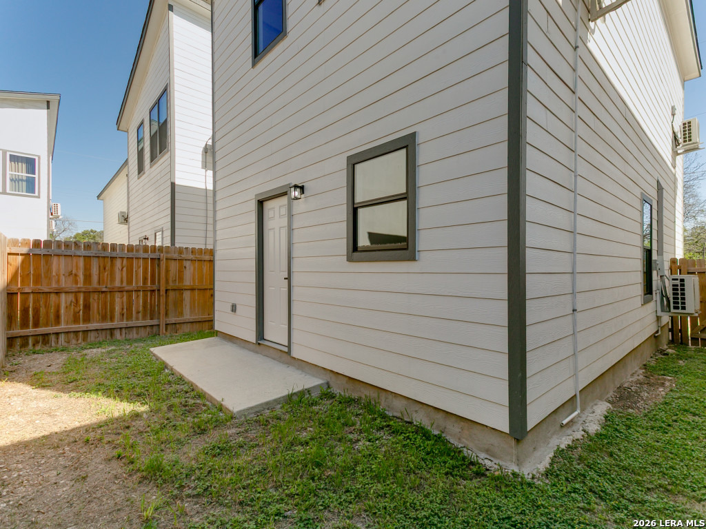 151 Vine Street San Antonio TX 78210