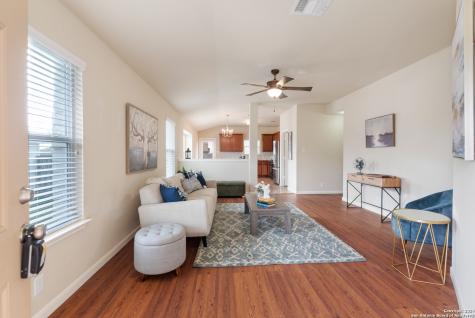 206 Brazoria Trail San Marcos TX 78666