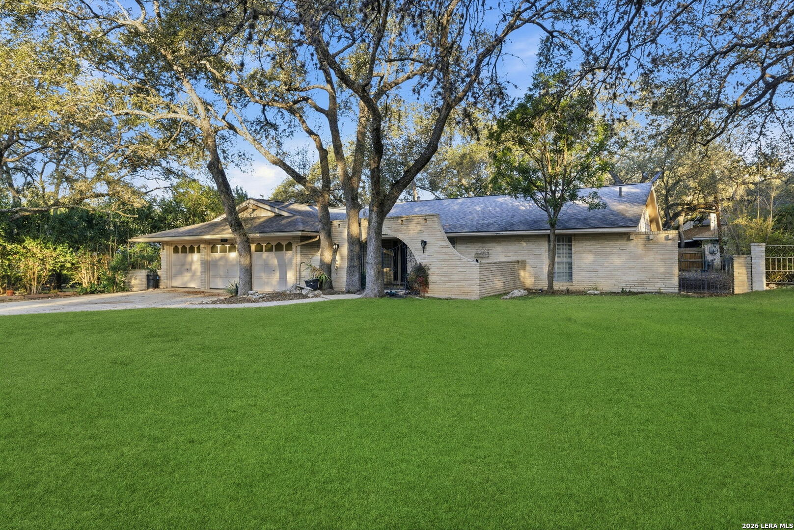 103 Castleoaks Castle Hills TX 78213