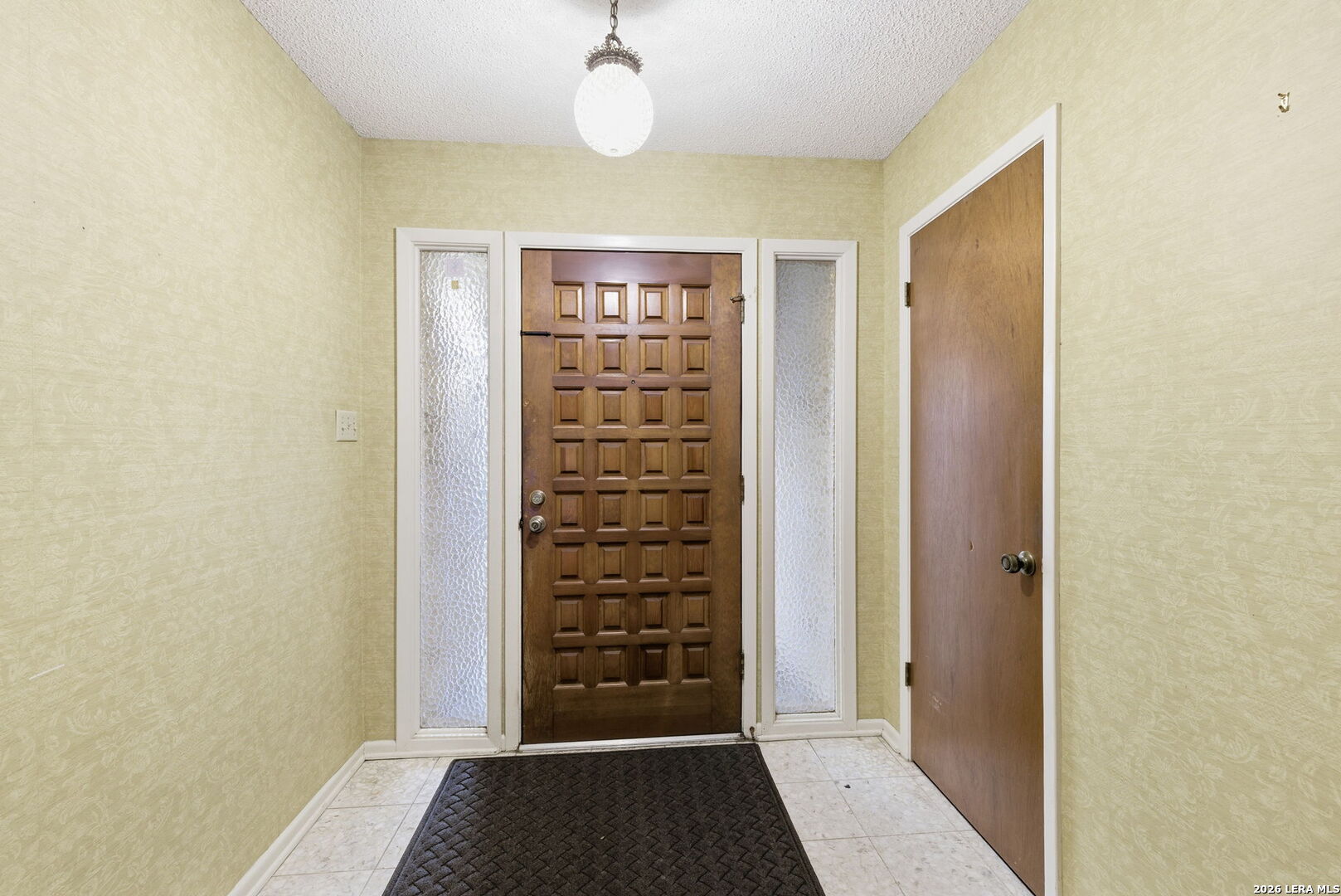 103 Castleoaks Castle Hills TX 78213