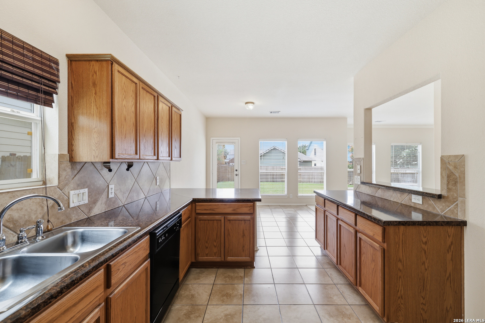 121 Sleepy Trail Cibolo TX 78108